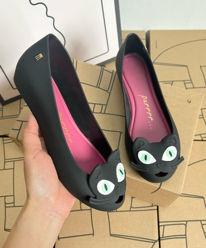 Chic Orthopedic Shoes with Unique Design