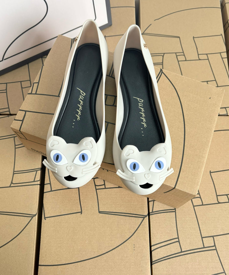 Chic Orthopedic Shoes with Unique Design