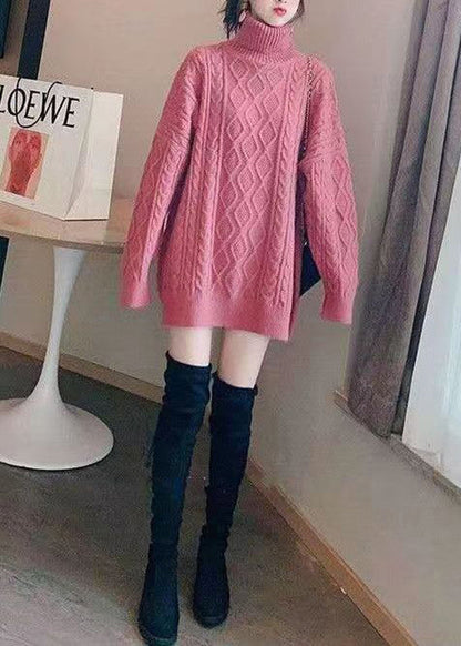 Classic Vintage Sweater with a Flattering Fit