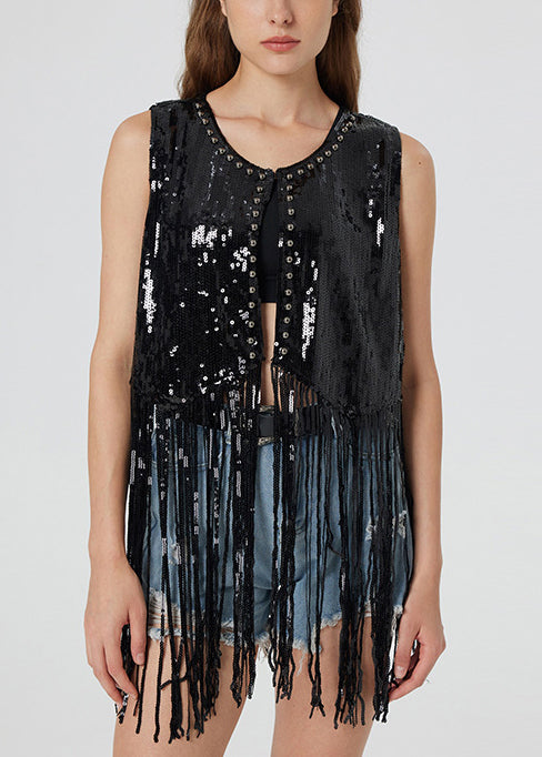 Well Tailored Garment with a Graceful Silhouette