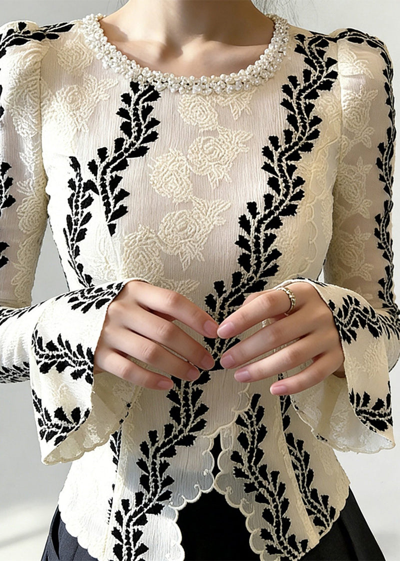 Effortlessly Elegant Shirt with a Timeless Design