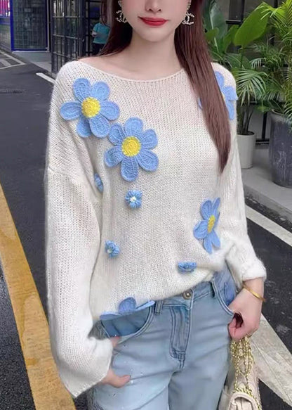 Effortlessly Elegant Sweater with a Timeless Design