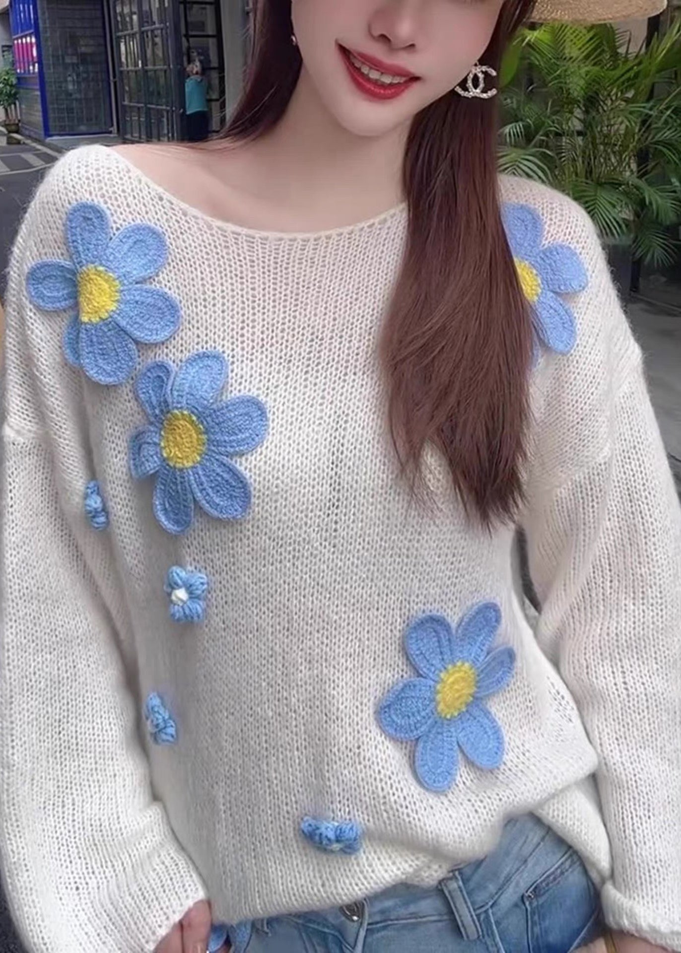 Beautifully Finished Sweater in a Timeless Design