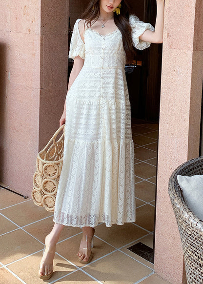 Effortlessly Elegant Garment with a Timeless Design
