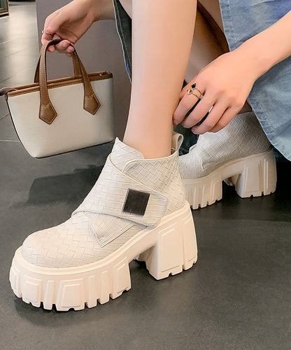 Graceful Orthopedic Boots for Modern Look