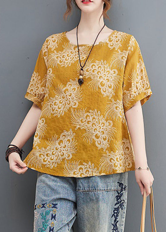 A Vintage Style Top with Delicate Timeless Details