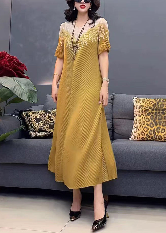 Effortlessly Elegant Dress with a Timeless Design