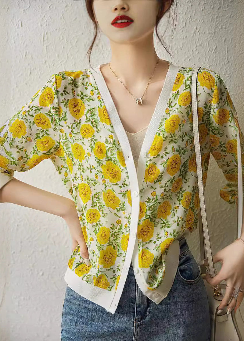 Beautifully Crafted Cardigan in a Classic Style