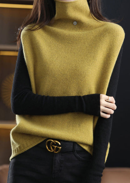 Effortlessly Elegant Garment with a Timeless Design
