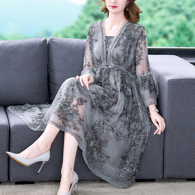 Sophisticated Dress with a Clean Classic Look