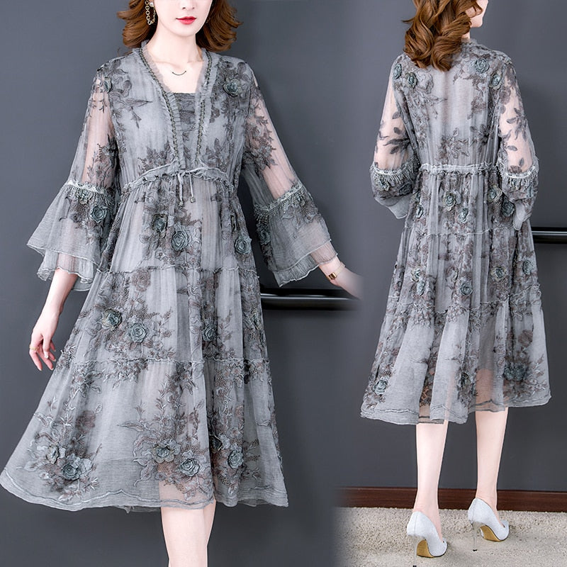 Sophisticated Dress with a Clean Classic Look