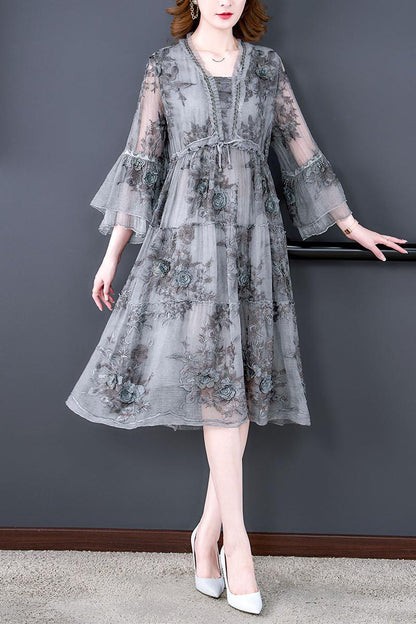 Sophisticated Dress with a Clean Classic Look