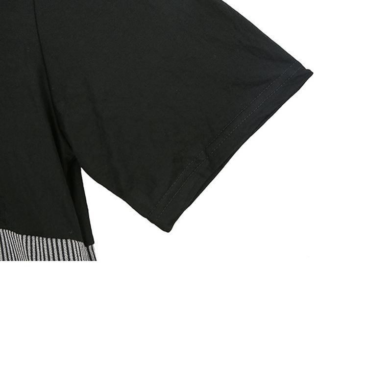 Elegantly Styled Pullover for Everyday Wear