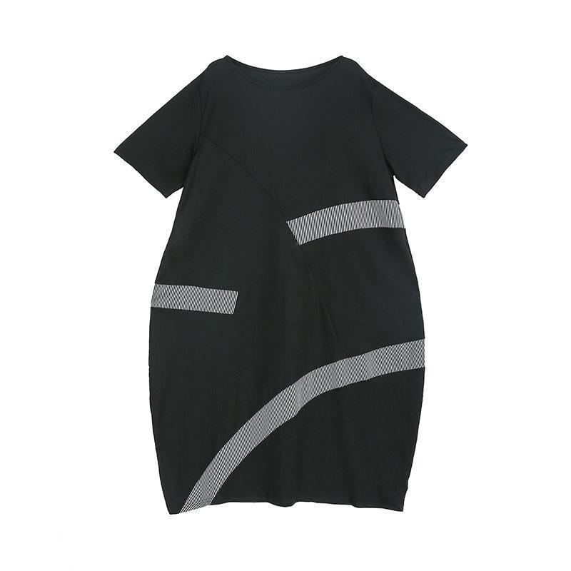 Elegantly Styled Pullover for Everyday Wear
