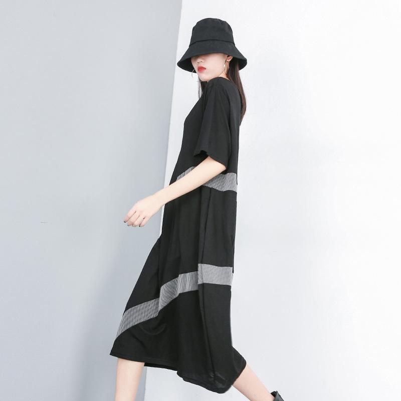Elegantly Styled Pullover for Everyday Wear