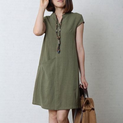 Well Tailored Dress with a Graceful Silhouette