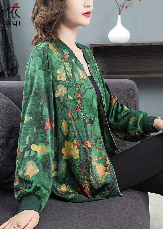 Effortlessly Elegant Coat with a Timeless Design
