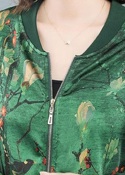 Effortlessly Elegant Coat with a Timeless Design