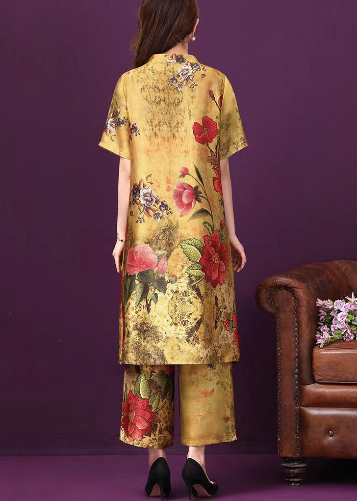 Sophisticated Garment with a Clean Classic Look