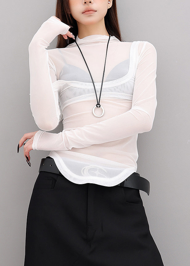Well Tailored Garment with a Graceful Silhouette