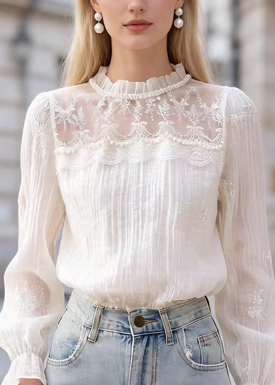 Beautifully Crafted Blouse in a Classic Style