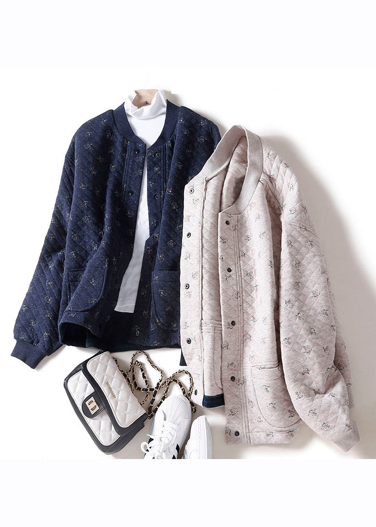 Effortlessly Elegant Coat with a Timeless Design