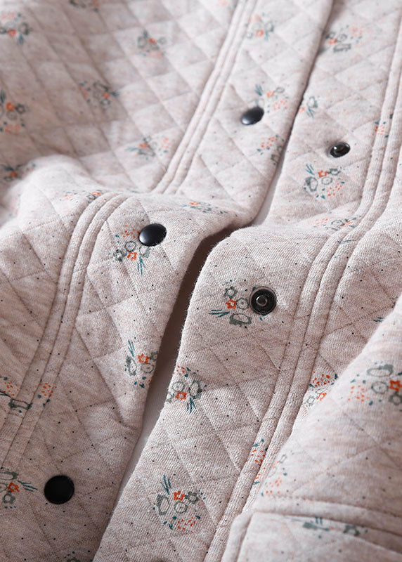 Effortlessly Elegant Coat with a Timeless Design