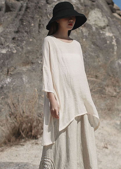 Well Tailored Top with a Graceful Silhouette