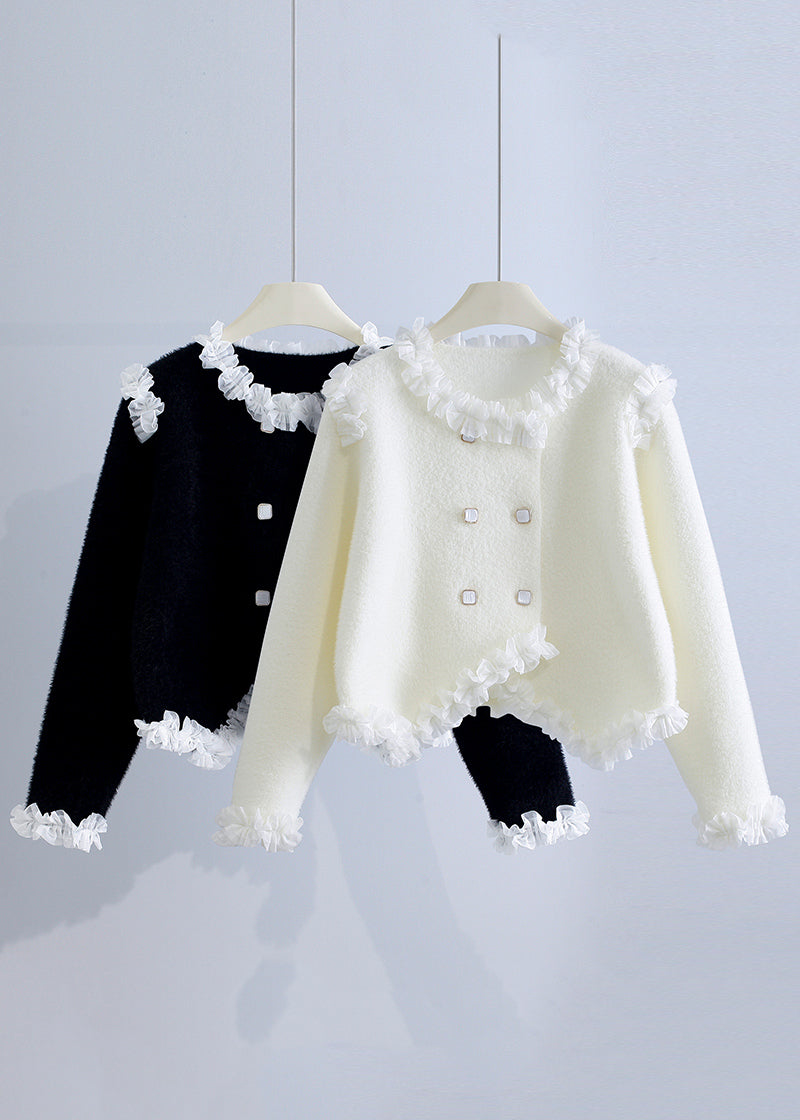 Gracefully Styled Coat for Any Occasion