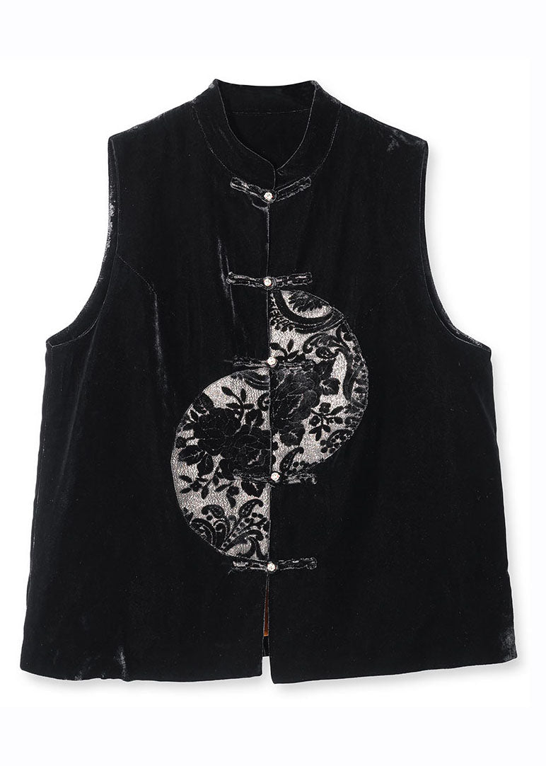 Elegantly Styled Coat for Everyday Wear