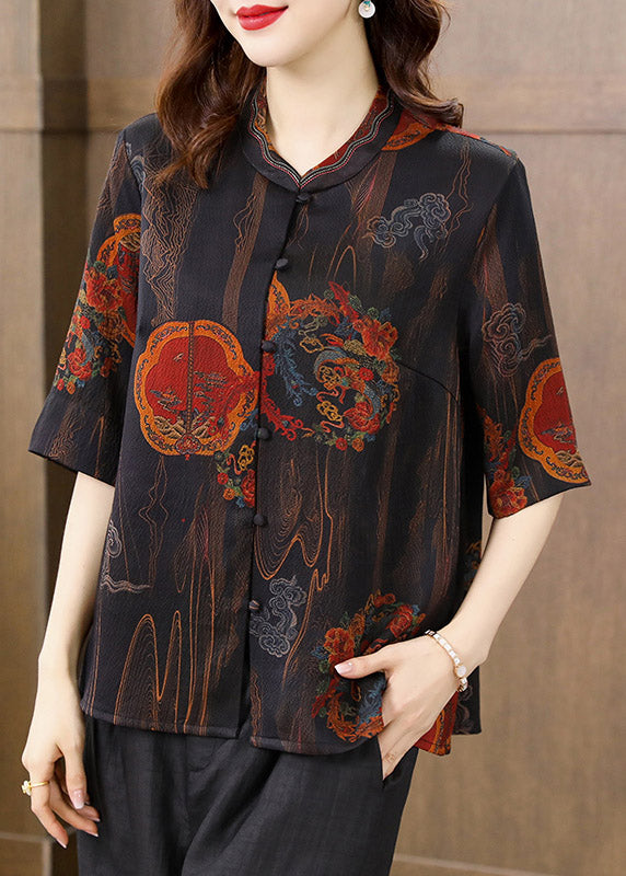 A Vintage Style Shirt with Delicate Timeless Details