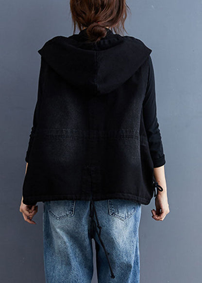 Effortlessly Elegant Garment with a Timeless Design
