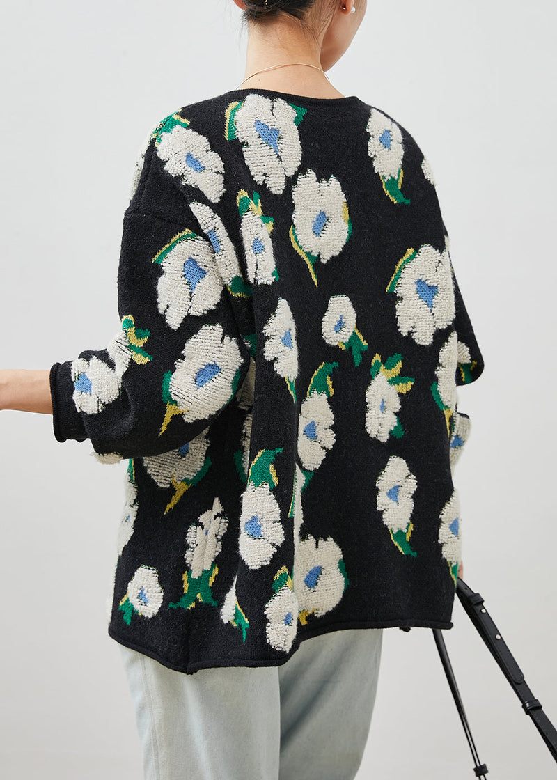 Beautifully Finished Cardigan in a Timeless Design