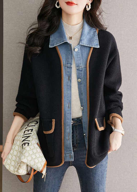 Sophisticated Coat with a Clean Classic Look