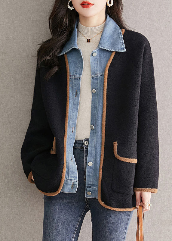 Sophisticated Coat with a Clean Classic Look