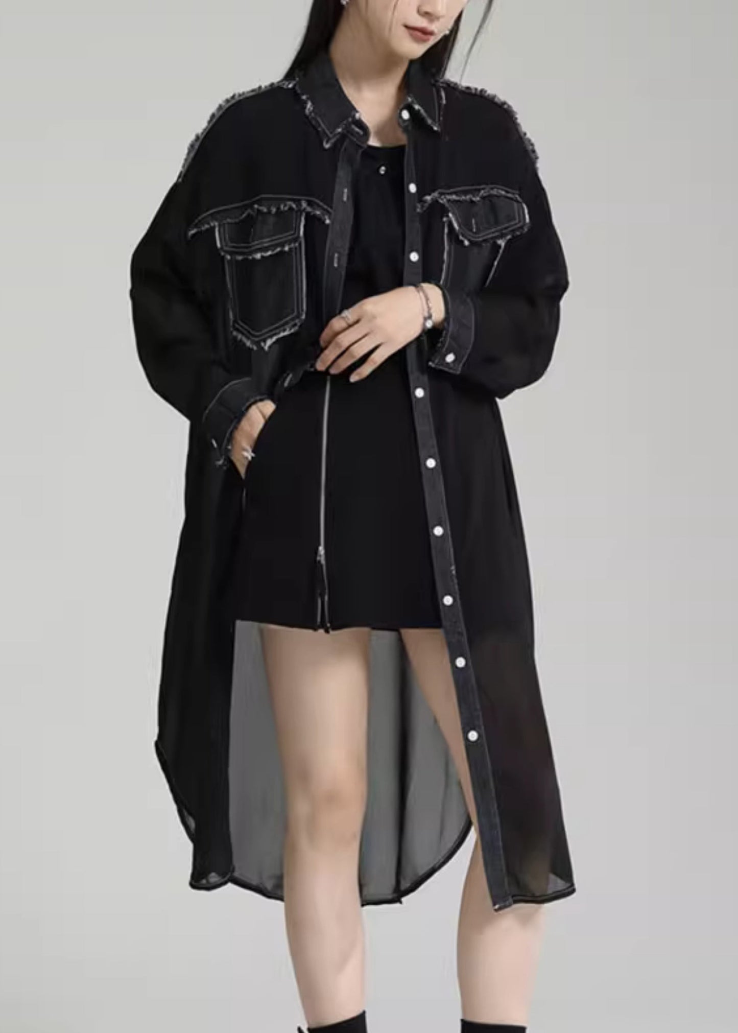 Effortlessly Elegant Coat with a Timeless Design