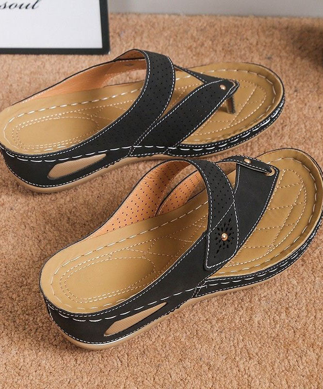 Graceful Orthopedic Sandals for Modern Look