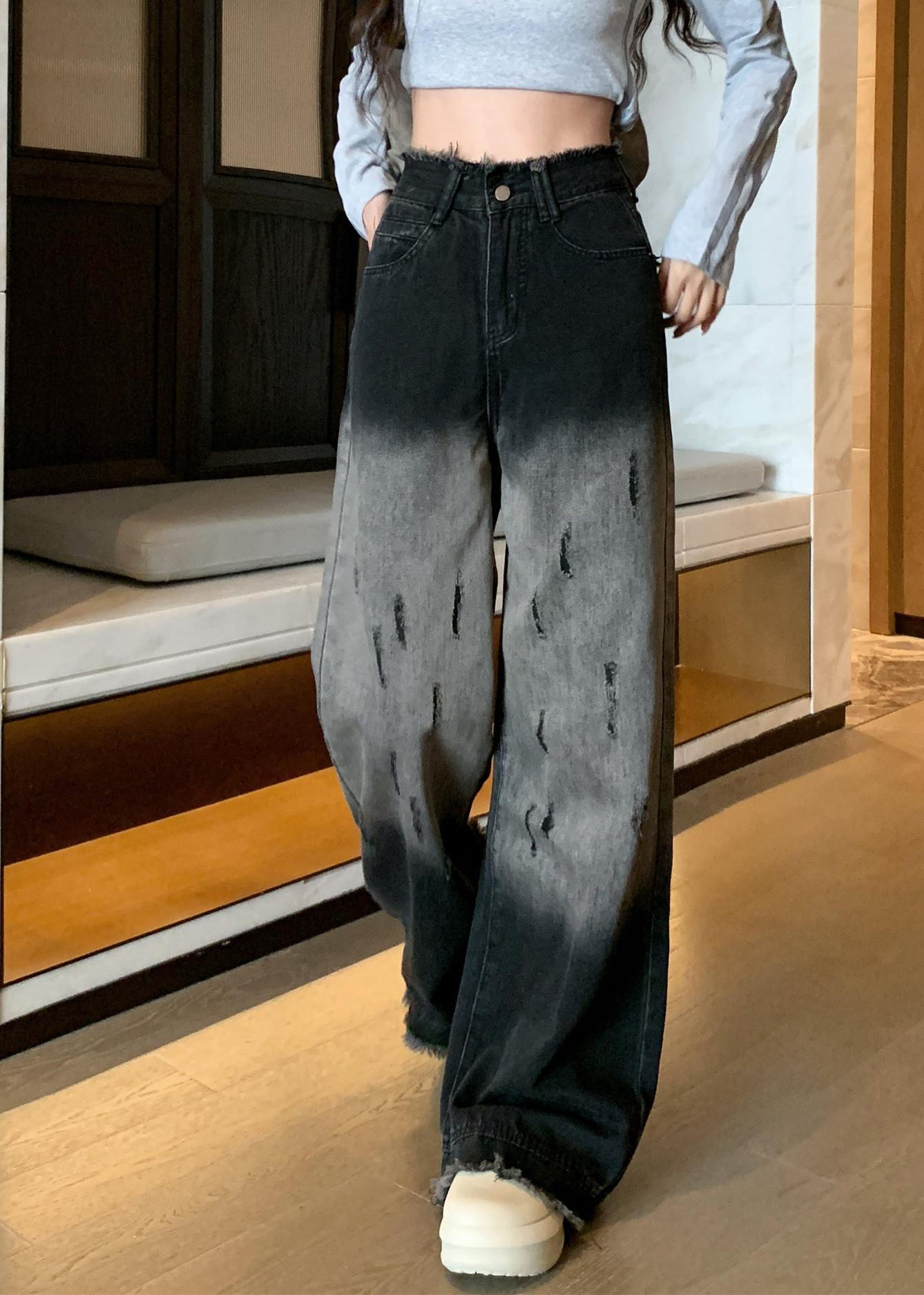 Elegantly Styled Pants for Everyday Wear