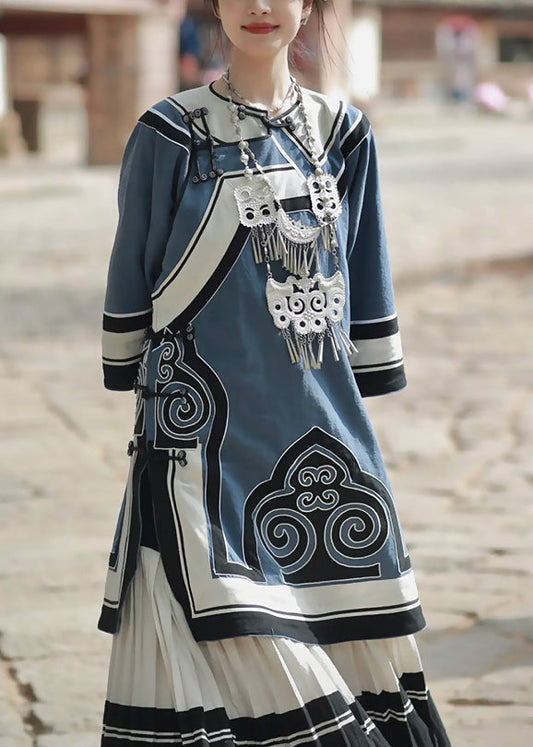 Classic Vintage Garment with a Flattering Fit