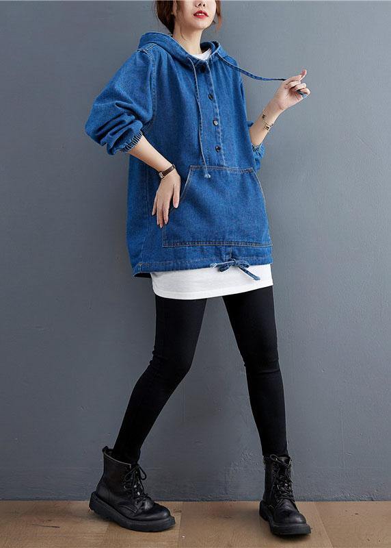 Effortlessly Elegant Top with a Timeless Design