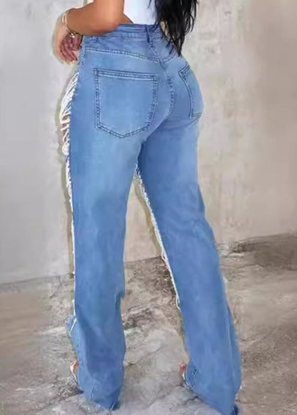 Effortlessly Elegant Pants with a Timeless Design