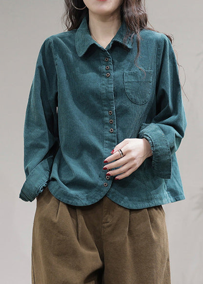 Classic Vintage & Enduringly Stylish Coat