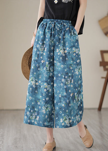 A Vintage Style Pants with Delicate Timeless Details
