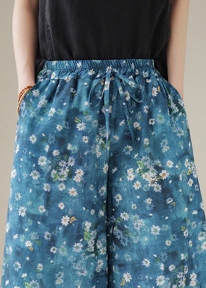 A Vintage Style Pants with Delicate Timeless Details