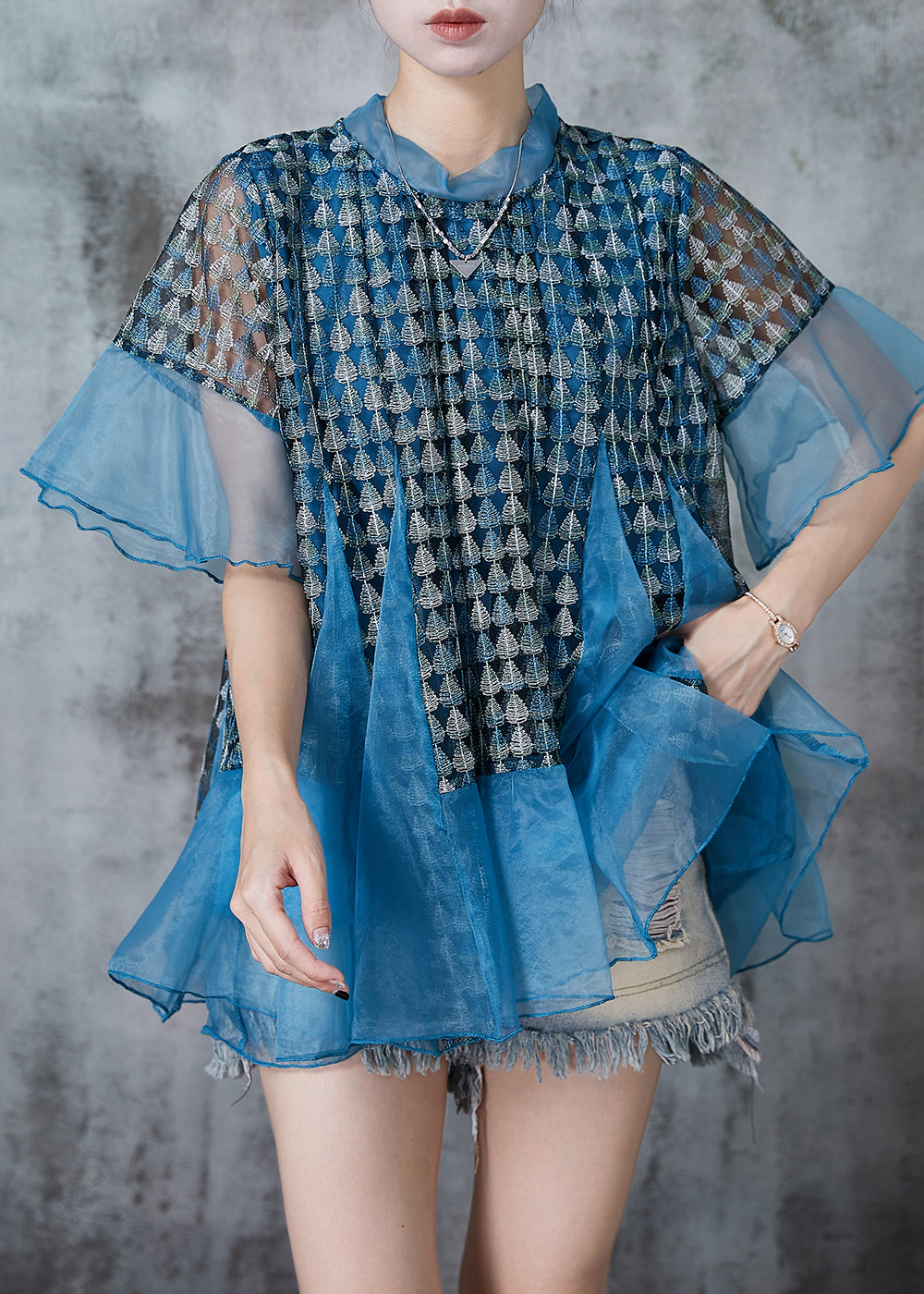 Beautifully Finished Shirt in a Timeless Design