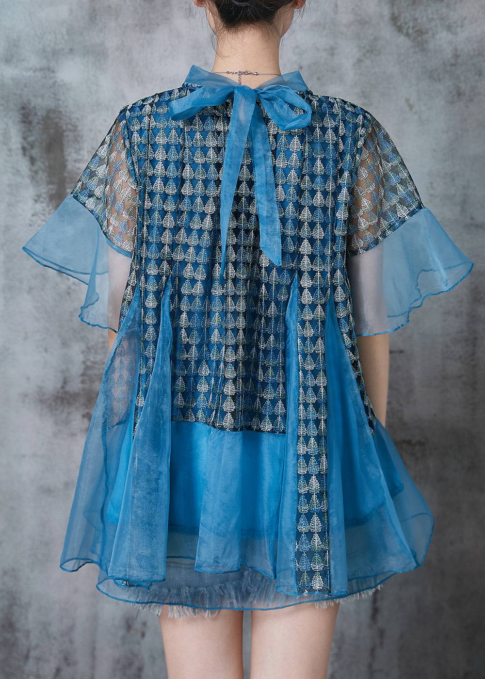 Beautifully Finished Shirt in a Timeless Design