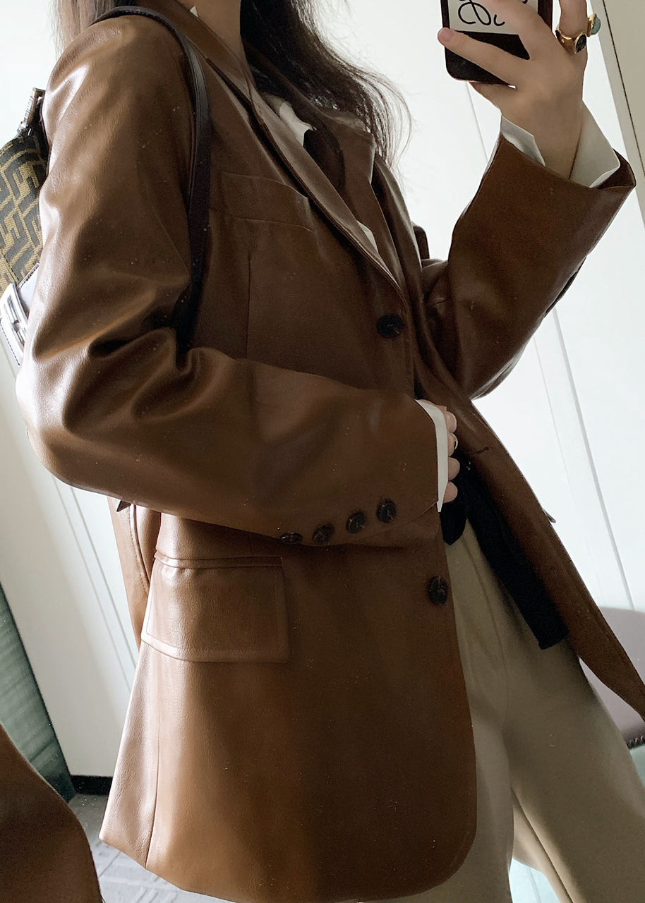 Sophisticated Coat with a Clean Classic Look