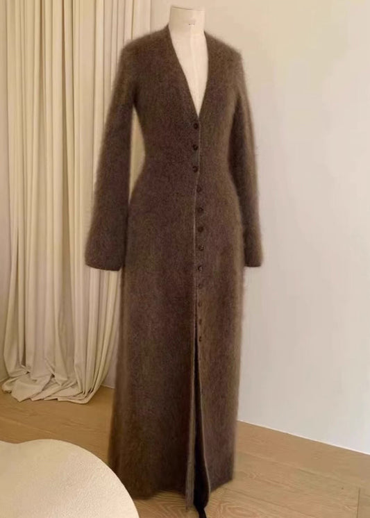 Beautifully Finished Cardigan in a Timeless Design