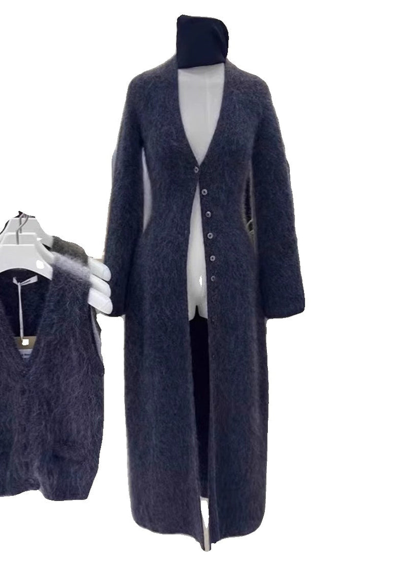 Beautifully Finished Cardigan in a Timeless Design