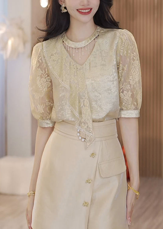 Classic Vintage & Enduringly Stylish Blouse